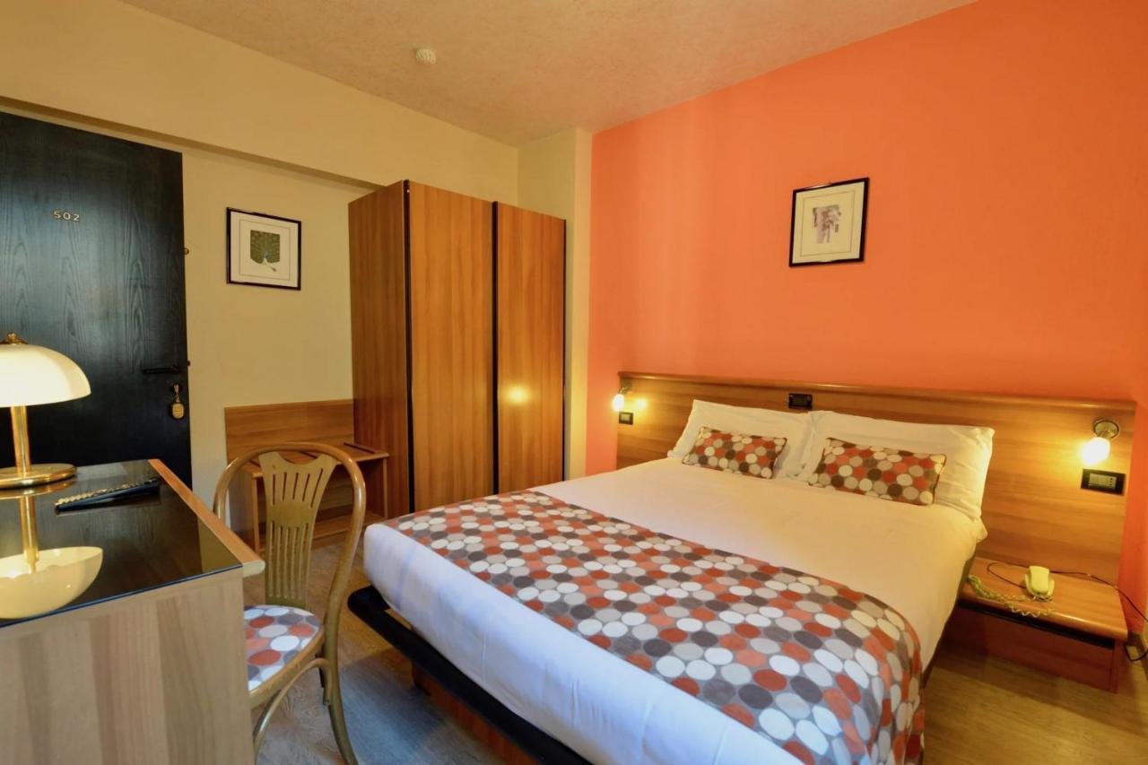 Hotel Europa Genoa Ngoại thất bức ảnh