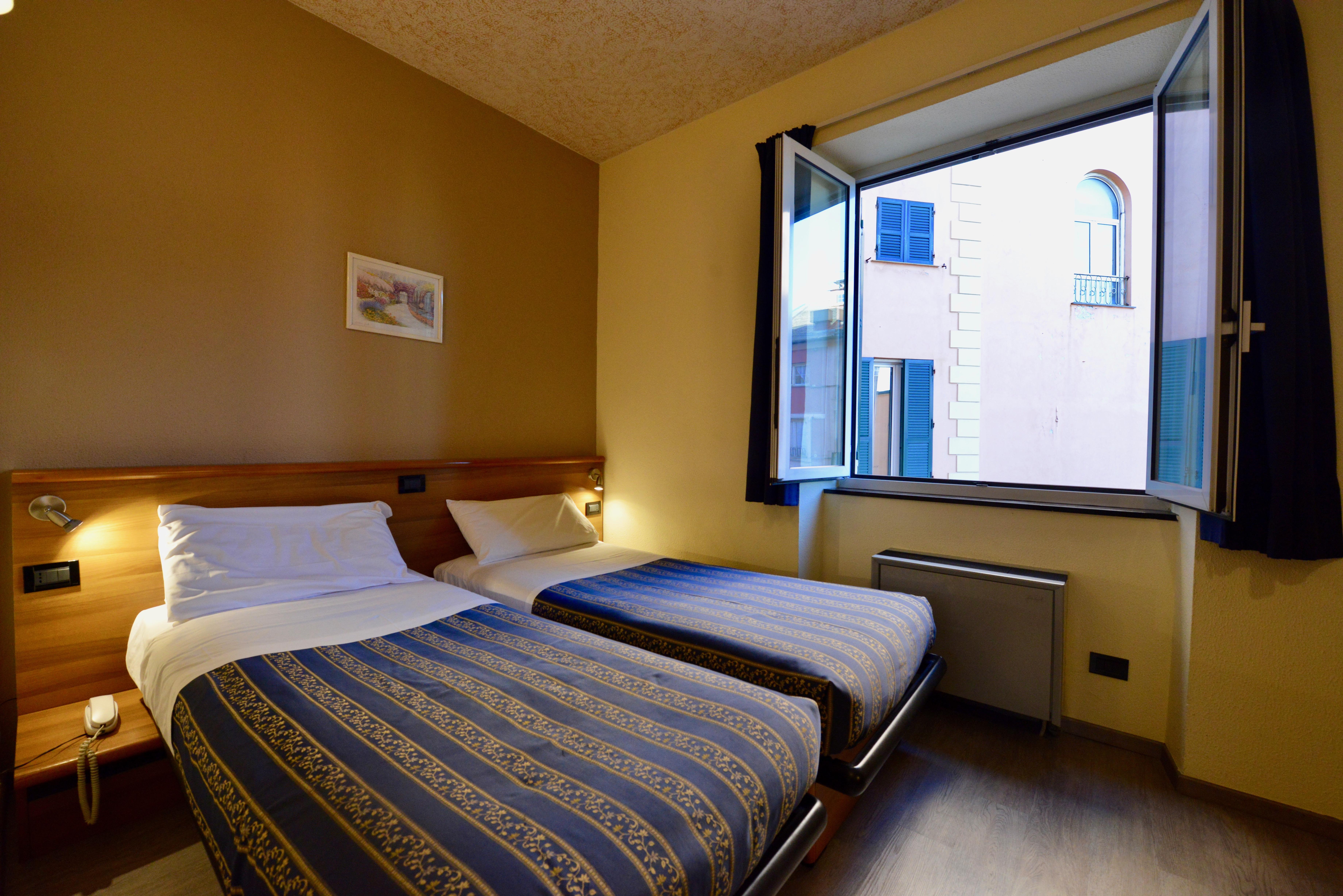Hotel Europa Genoa Ngoại thất bức ảnh